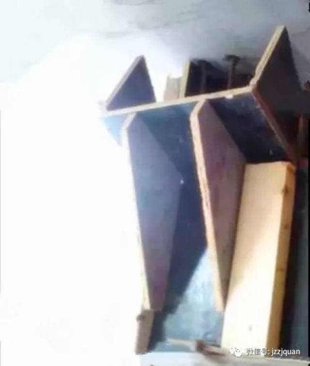 簸箕口示意