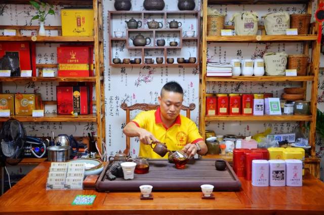 茗茶飘香真韵传承▎不是每一种茶都叫三鹤六堡茶