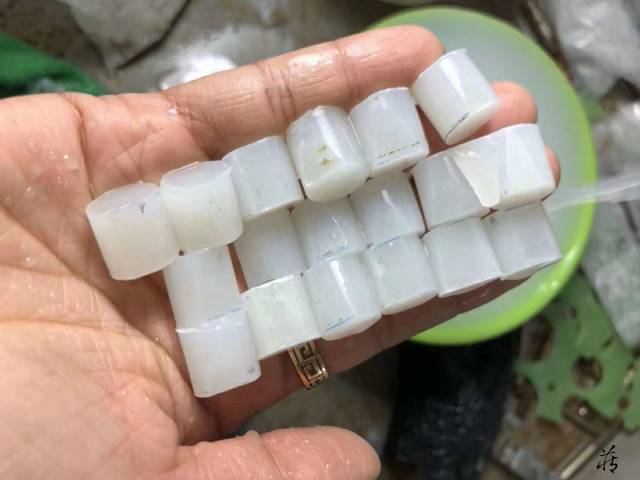 疯狂的和田玉籽料车珠子!