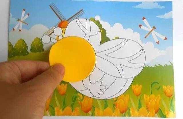 创作发明|教你制作可爱的儿童手工diy小蜜蜂立体粘贴画的步骤