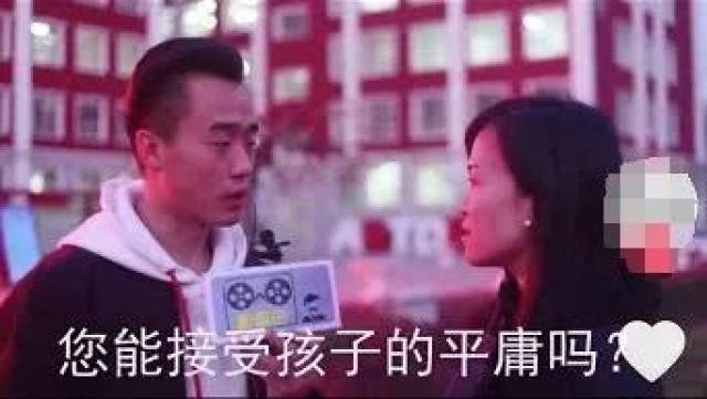 戴上耳机听音乐,感觉像是在输液,病人是自己,医生也是自己