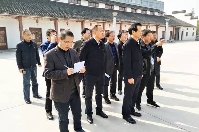 嘉兴市委副书记孙贤龙调研周王庙镇"三治融合"和退役军人服务管理等