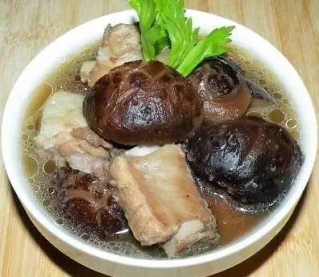 排骨汤怎么炖 0e62494bc28646a09ead9a0720bb6826.jpeg