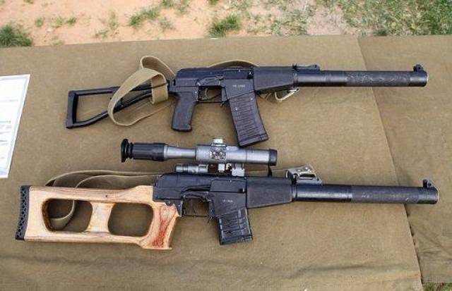 as和vss狙击步枪:两者除了握把处设计不一样(vss采用框架式,它们的
