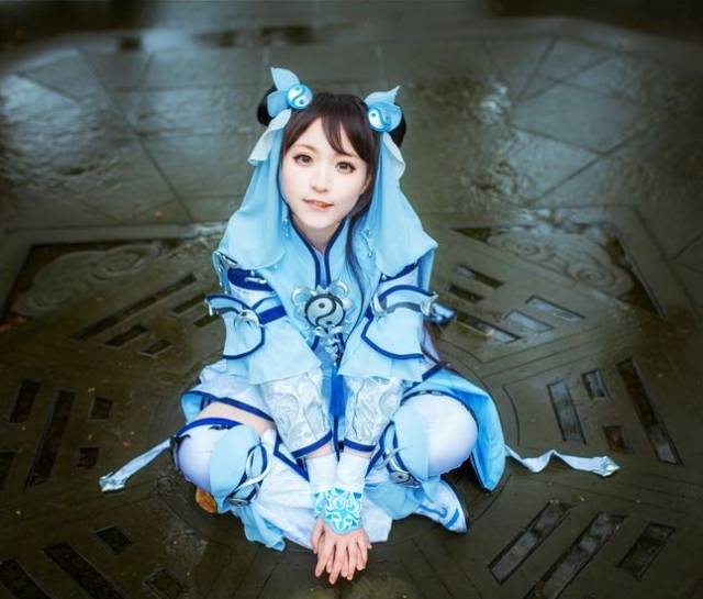 雪河咩萝超可爱啊!不处情缘噘嘴给你看!