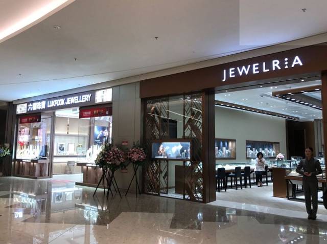 厦门万象城探店报告:不仅是奢侈品聚集地,更打造了一种美好生活方式