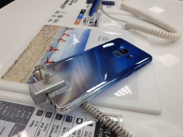 三星galaxys9冰蓝版真机图赏_手机搜狐网