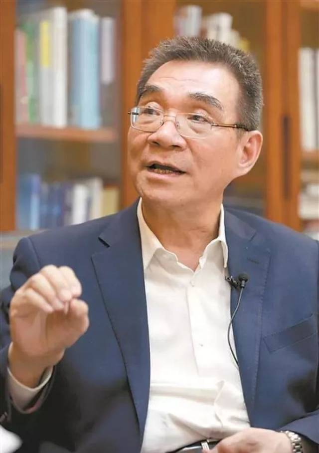 林毅夫