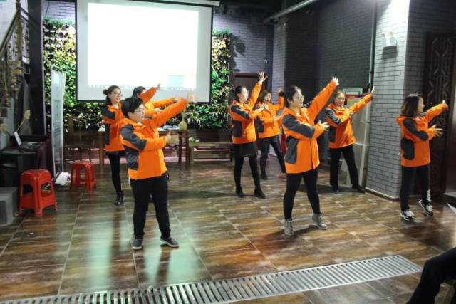 【一线报道】让我们加入休闲娱乐运动，纵情享受工作之外的时光