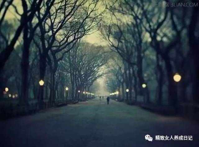 你永远也想不到,有些人,走着走着就散了.