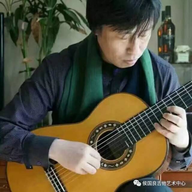 古典吉他教育家,推广家,翻译家-韩洪涛先生