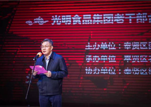 区委常委,副区长 顾耀明
