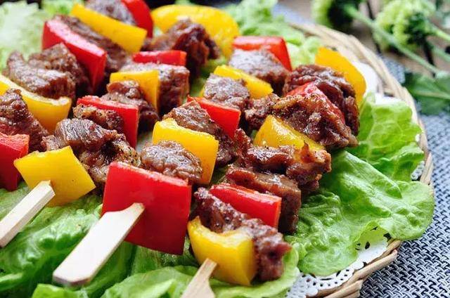 彩椒牛肉的魅力,是视觉和味蕾的双重暴击.图/网络