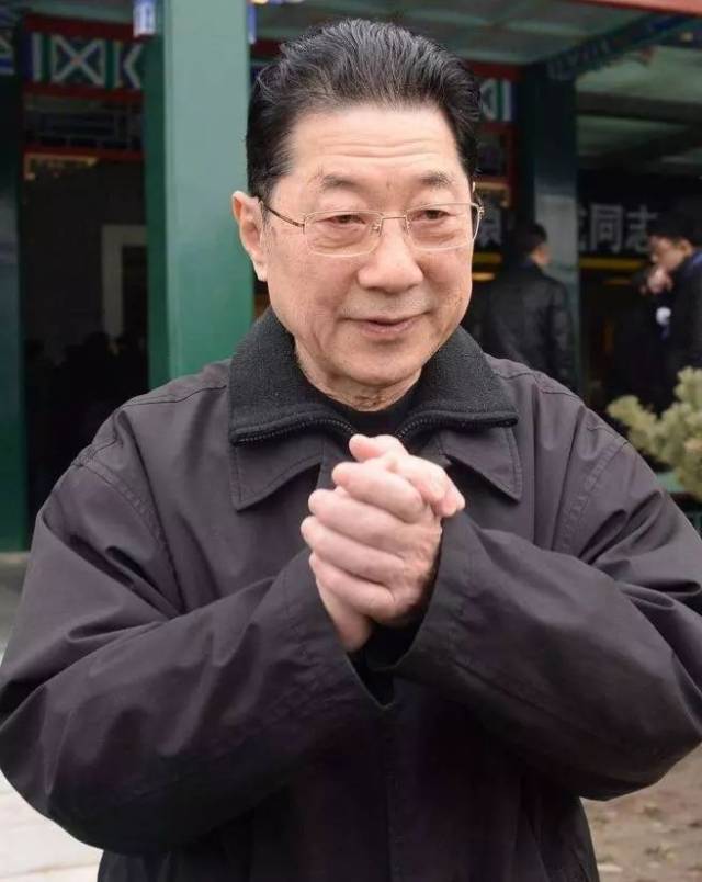 痛心!又一位相声表演艺术家于今晨去世,享年76岁