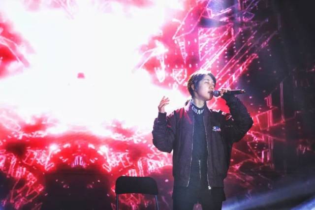 易报道 | 上海立信会计金融学院十佳歌手大赛圆