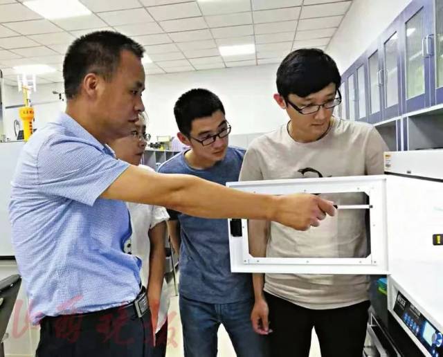 山西晚报19周年特刊