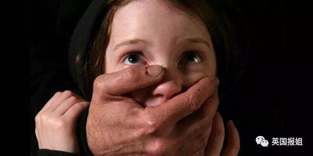 “我就在美国教个书,咋就变成中国间谍,还恋