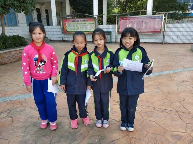 中岭小学运动会:除了运动员和啦啦队,竞技场上还有我们的英姿!