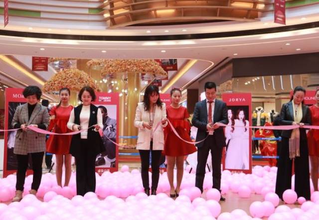 昌吉购物中心 | 安子国际8店齐开 "盛惠"全城!