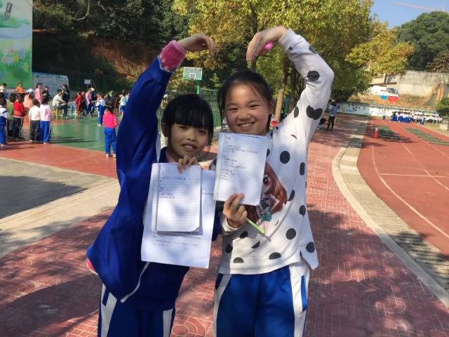 中岭小学运动会:除了运动员和啦啦队,竞技场上还有我们的英姿!