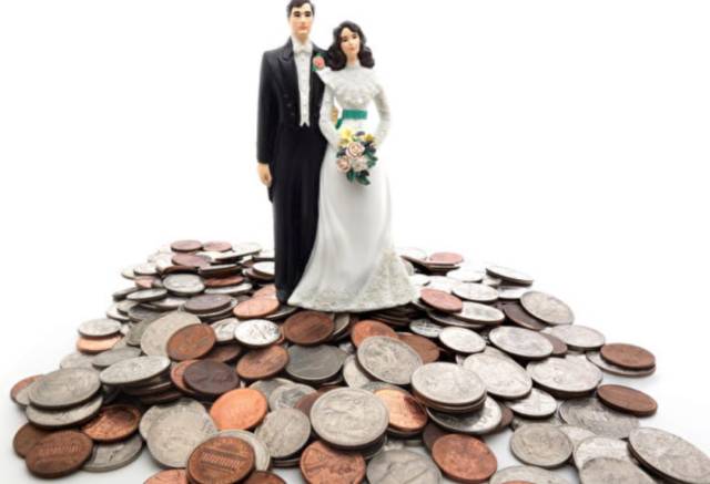 【快讯】澳洲假结婚骗永居案层出不穷 两年增