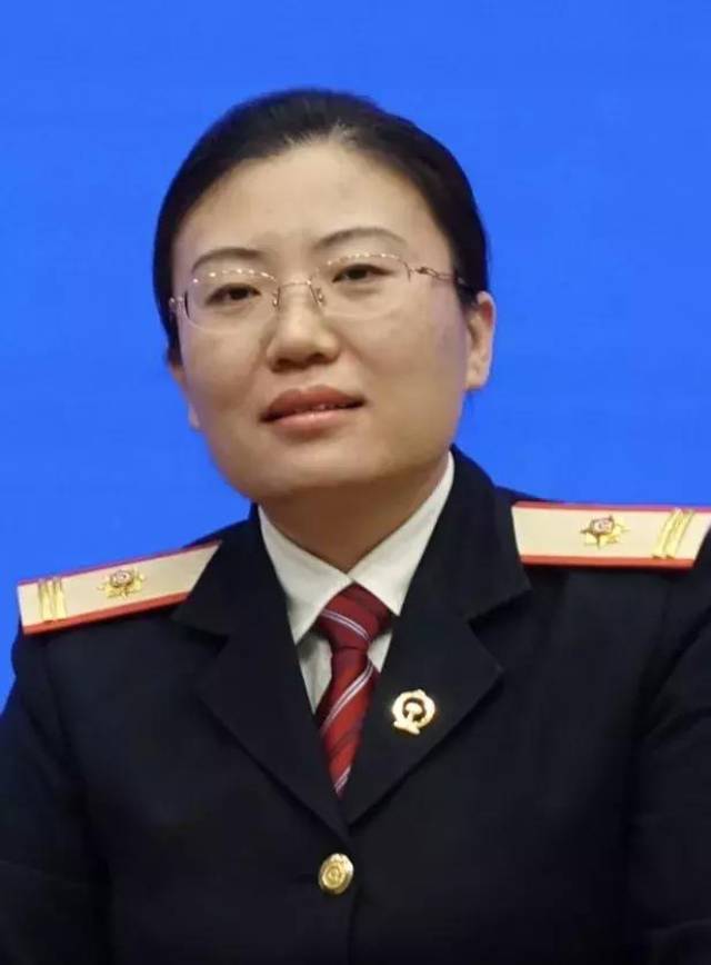 张润秋