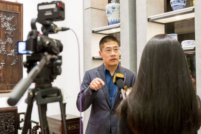 三生缘艺术中心创建人潘大宗先生 关于三生缘艺术中心