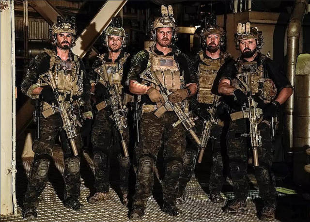 海豹突击队第二季美剧图片_纵览新闻