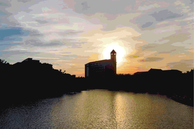 动图看交大!倾城时光.gif,第一张你就很熟悉