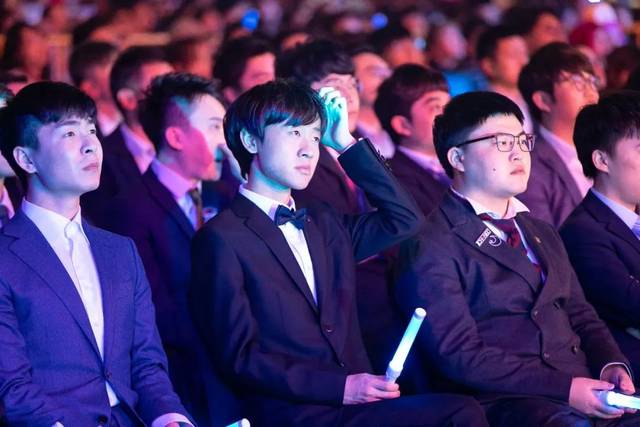 多图直击|lol音乐节暨颁奖之夜