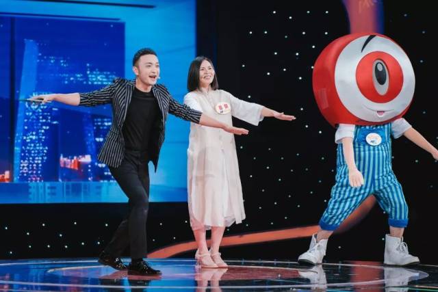 国鹏、春晓、王野三位音乐DJ带来不一样的电台情结