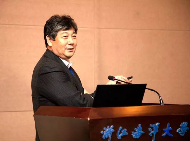 会上,联合国粮农组织海洋与内陆渔业处处长叶益民教授,东京海洋大学胡