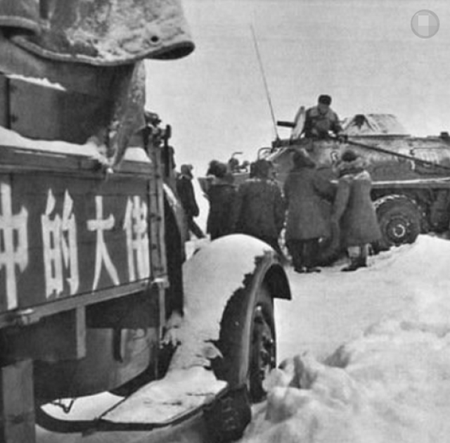 珍宝岛战役:我军缴获苏军杀手锏,为此物中苏