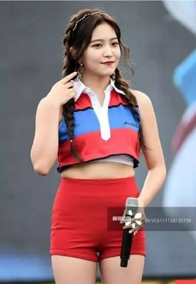 混血神颜美少女胖成球,少女感全没还老了10岁!