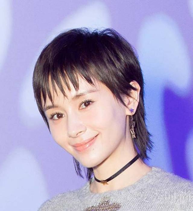 王子文终于换新发型了,却意外撞脸董洁,网友:比短发好看多了
