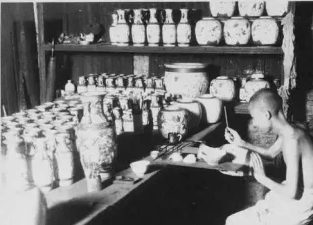 1931年的景德镇,瓷器到底是如何烧制的?老照片告诉你!