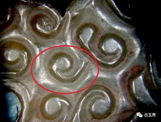 古玉界:如何在众多仿品中,从工痕,光气和风化特点来慧眼识真?
