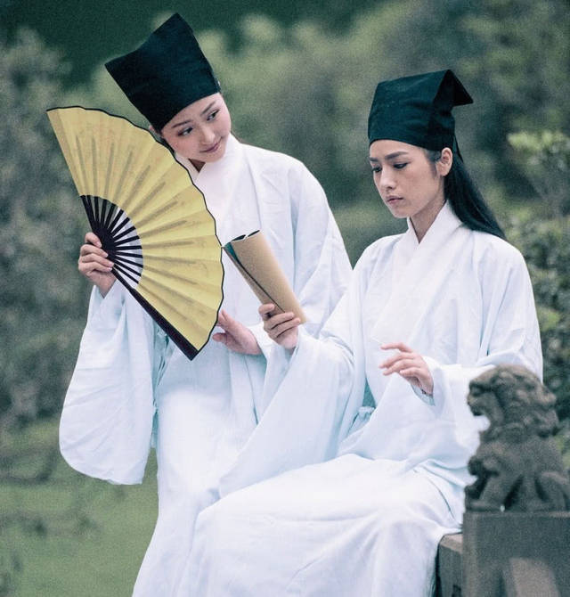 梁山伯和祝英台生前没见过面,死去却真的化蝶了,成就永恒经典