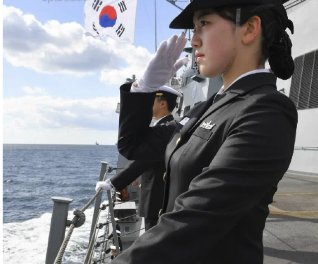 韩国海军女兵