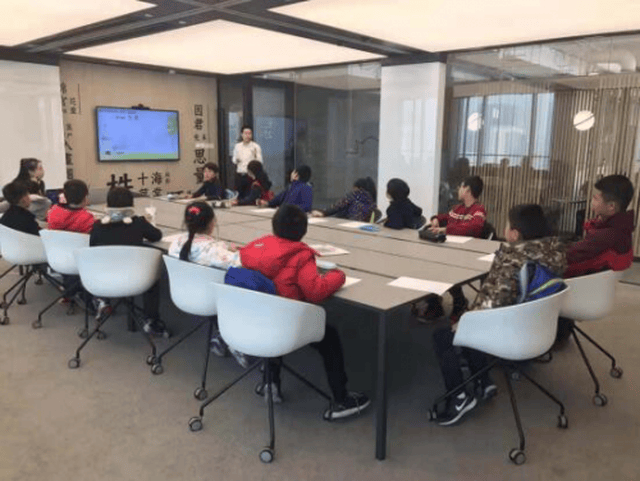世界无限元宝网页游戏私服教练易金龙老师