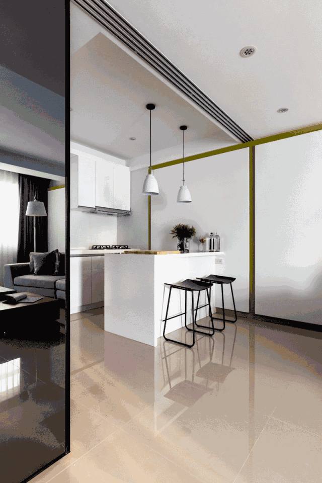 酒柜,书柜,摆件柜都是实用的方法,家里瞬间多出2㎡的收纳空间,小户型