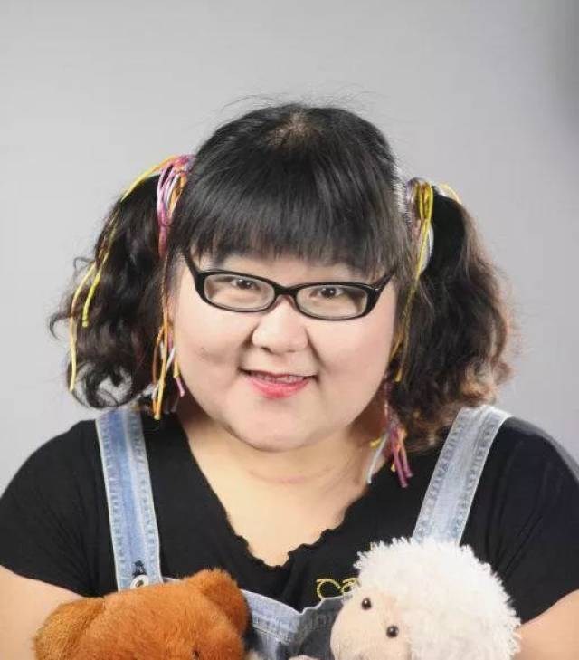 张楠(艺名嘟嘟),中国内地女演员,影片中饰演病人橘子.