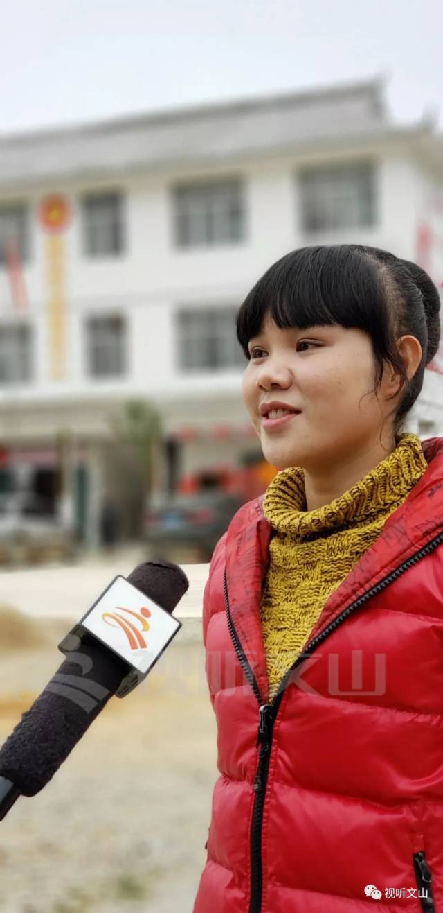 记者蹲点日记：扶贫第一线 母女排头兵