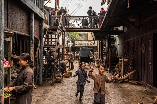 纽约时报:横店影视城的幻想世界