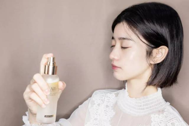 水光妆容 tips 这款的另一个用途!