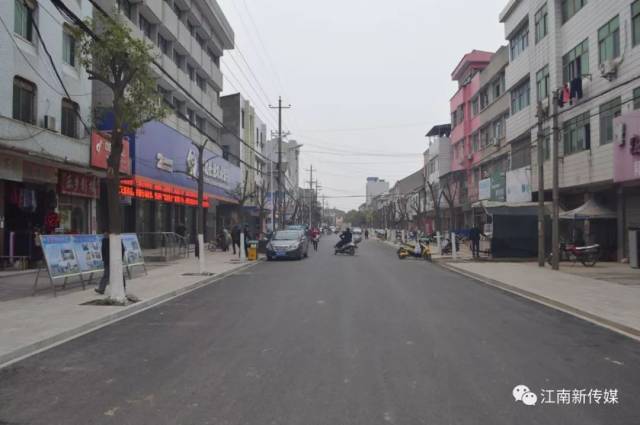 涴市镇位于湖北省松滋市东北部,地处长江南岸,因江水在此北折东流,呈