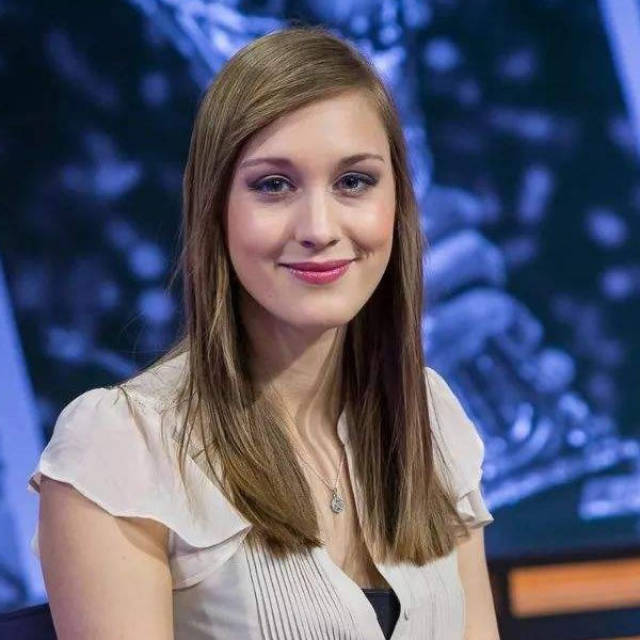 最佳电竞主持/解说:sjokz