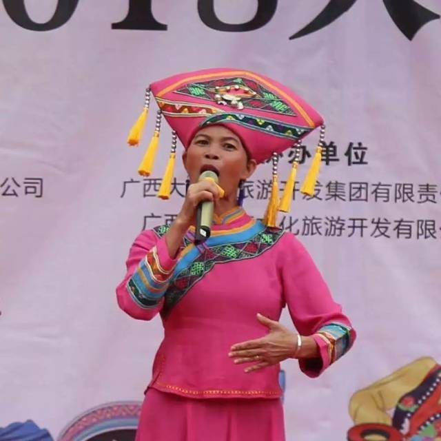 覃海荣,武鸣区山歌协会会员,2016年,2017年荣获广西区老干部山歌王