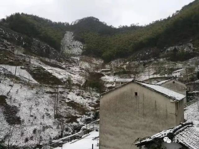 王阜乡横路村雪景