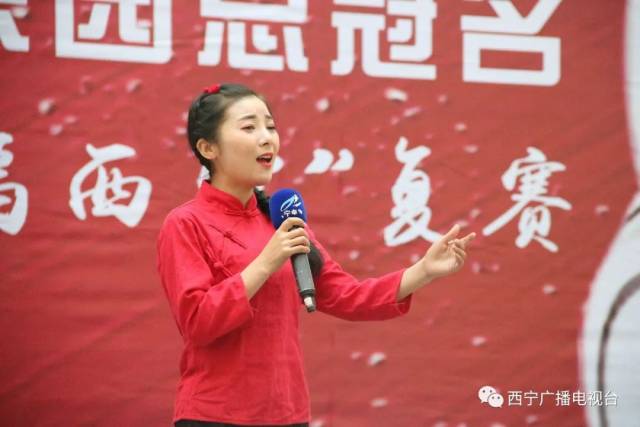 还有来自西宁湟中县的花儿传承人 李润发 从热爱到拜师学艺再到担负图片